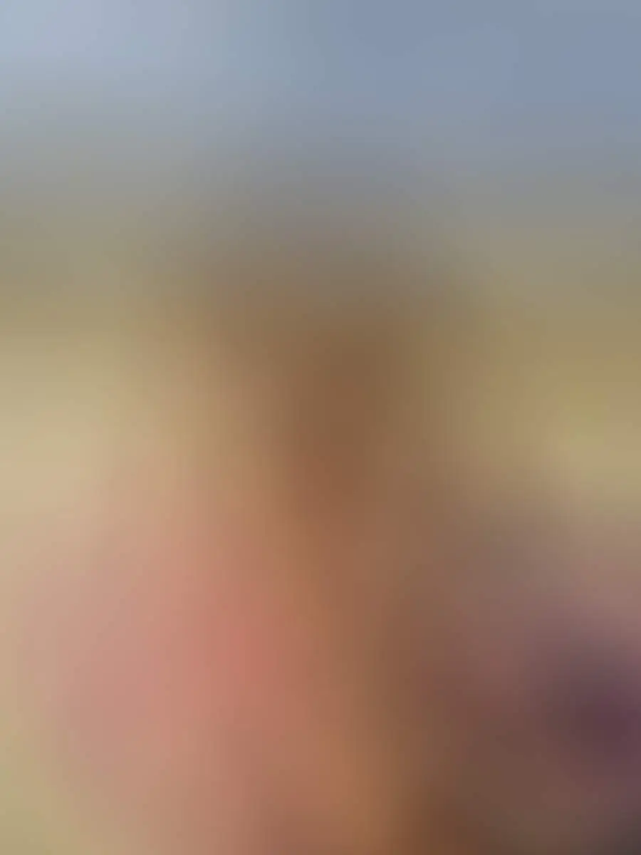 bareforatfaaetKick image 2